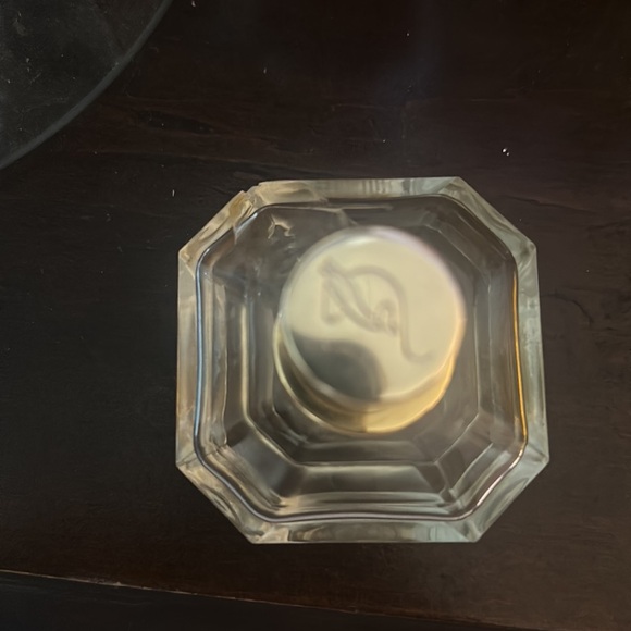 Elegant Golden Goddess vintage perfume - Picture 2 of 2